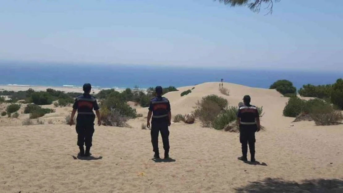 Kumlarının çalınmasıyla gündeme gelen Patara'da jandarma kuş uçurtmuyor