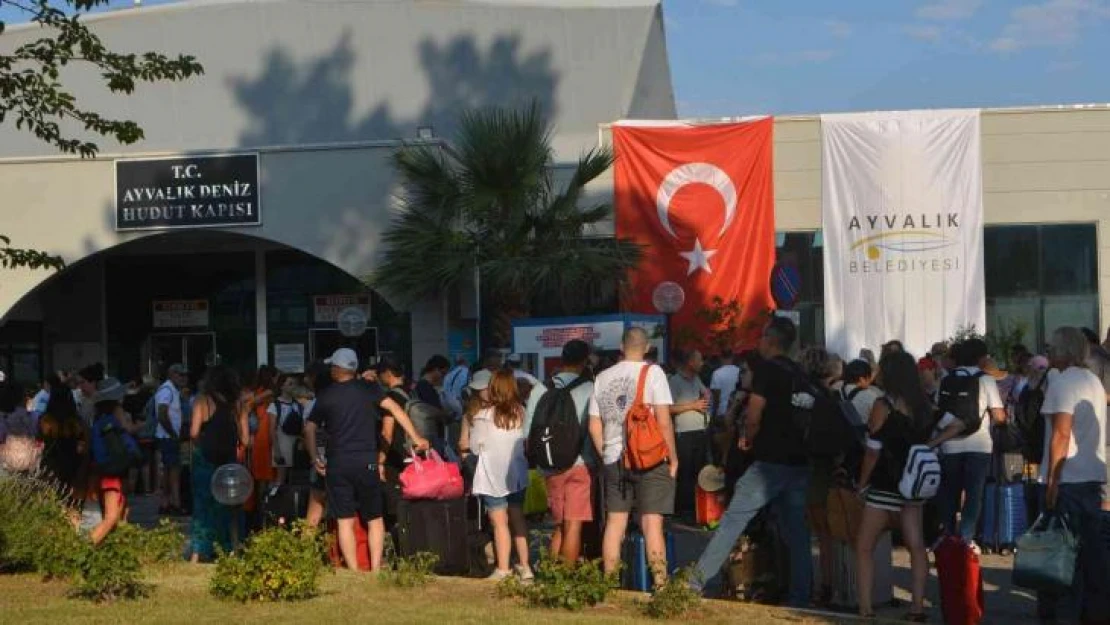 Kurban Bayramı'nda Yunan adalarına Türk akını