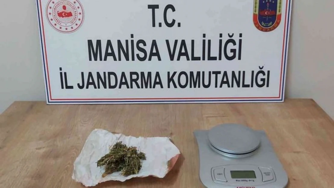 Manisa'da esrarla yakalanan şüpheli tutuklandı