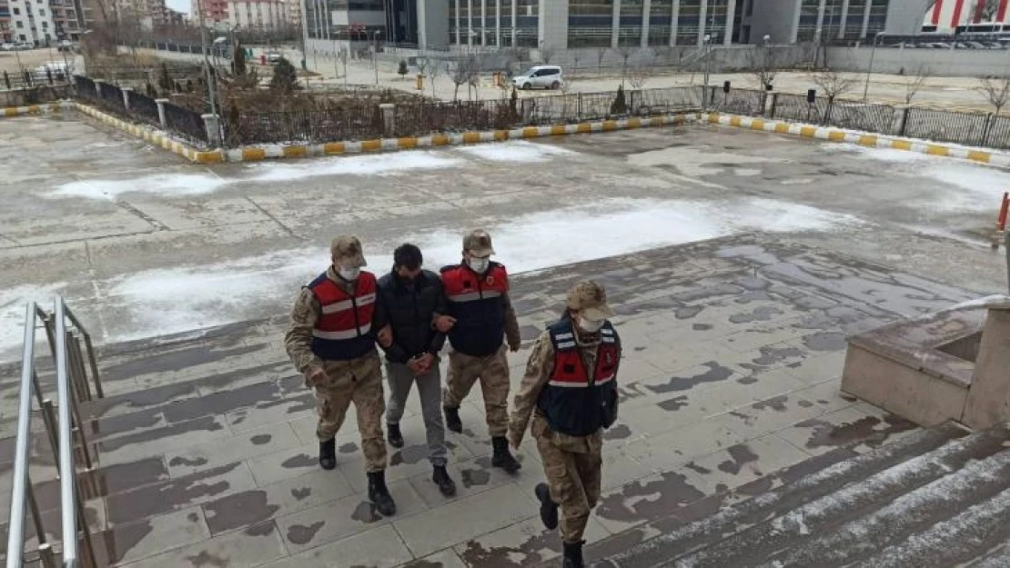 Manisa'da ziynet eşyası çalan yabancı uyruklu şahıs Van'da yakalandı