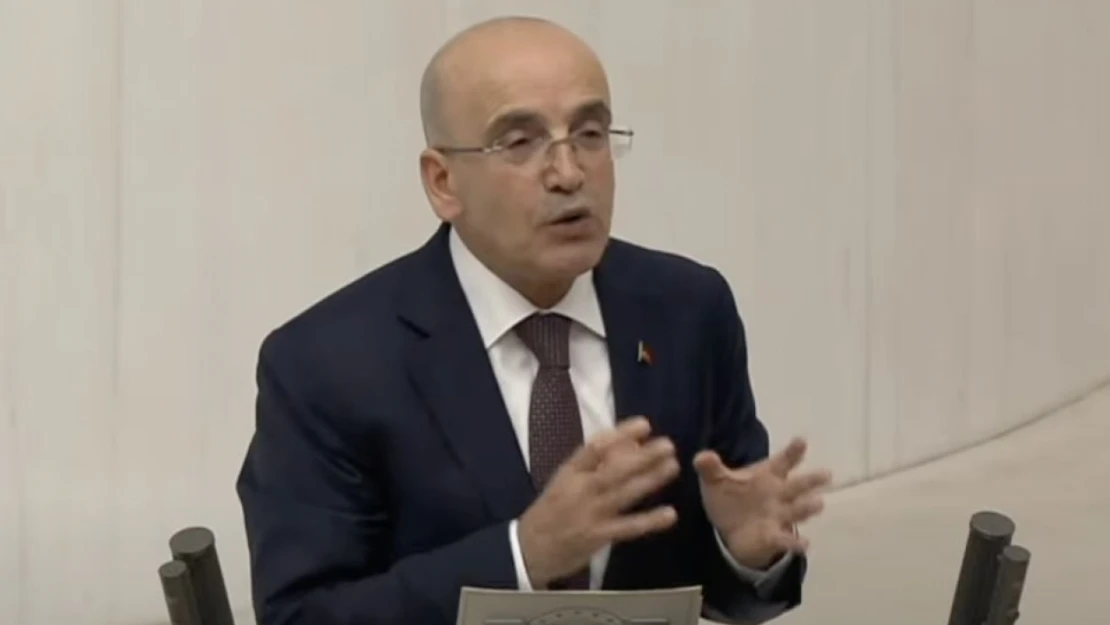 Mehmet Şimşek'e göre asgari ücret enflasyonun üzerinde artıyor