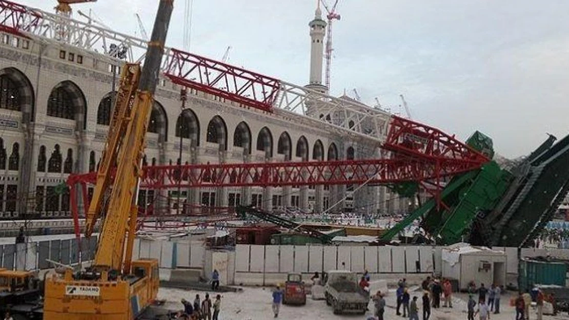 Mekke'deki vinç kazasının izleri ortaya çıktı