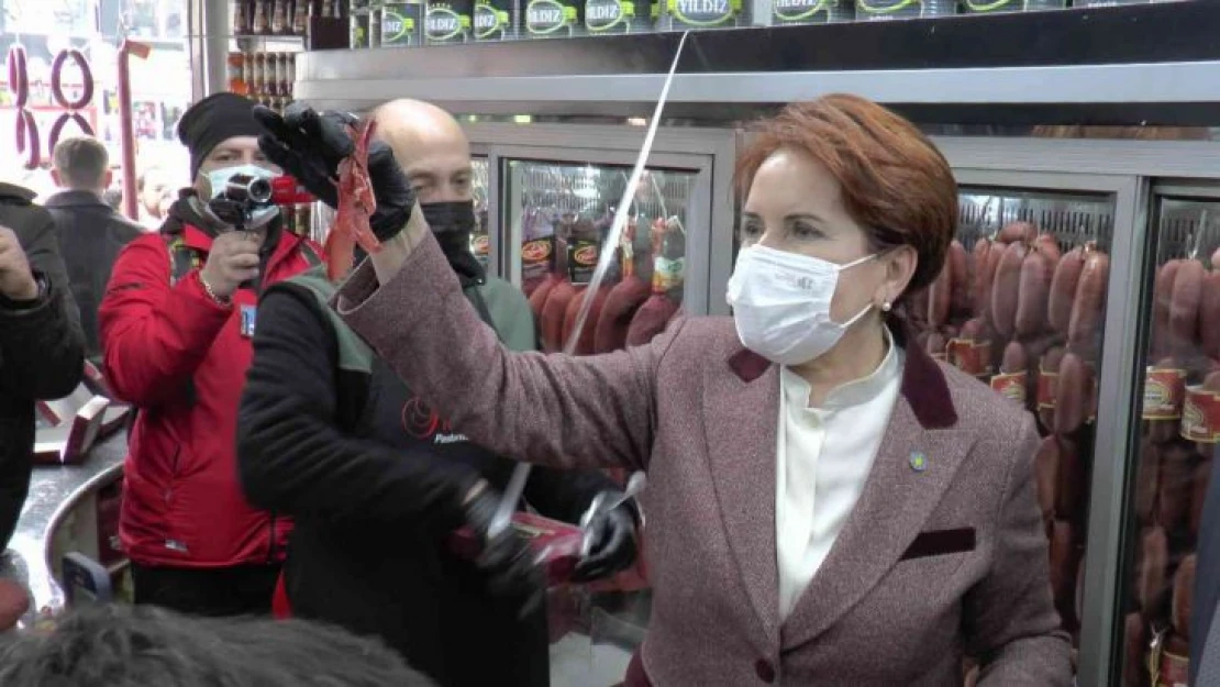 Meral Akşener, Kayseri'de pastırma doğradı