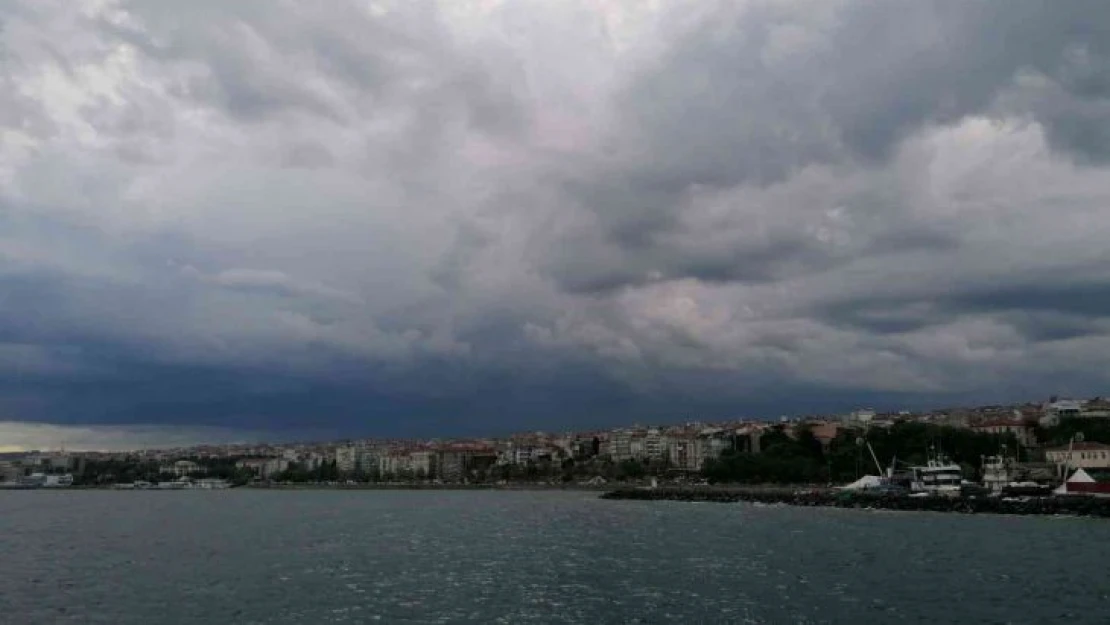 Meteorolojiden son dakika uyarısı: Sıcaklıklar 15 derece birden düşecek