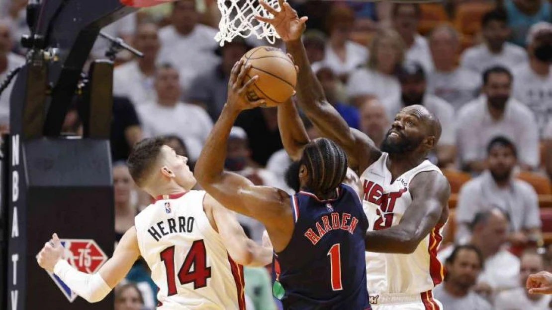 Miami Heat ve Phoenix Suns serilerinde 1-0 öne geçti