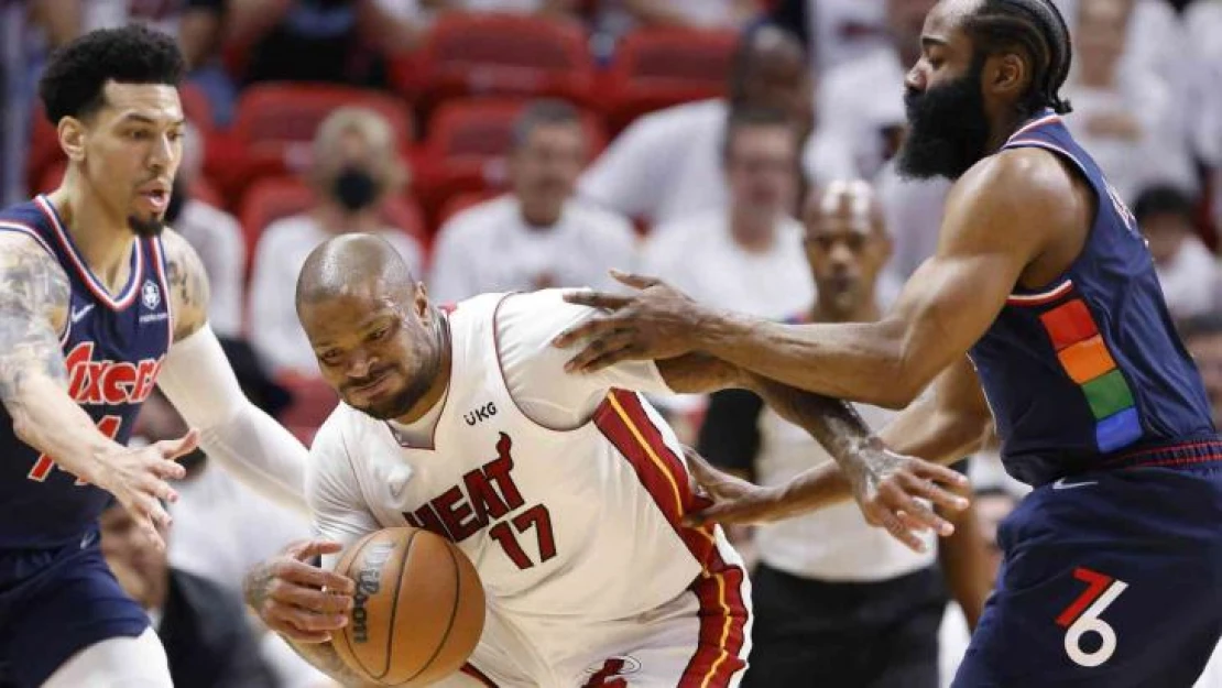 Miami Heat ve Phoenix Suns serilerini 2-0 yaptı