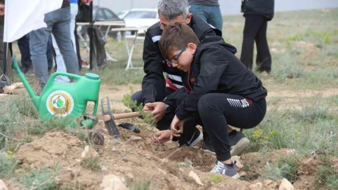 Motosiklet tutkunlarından yanan ormanlar için anlamlı proje