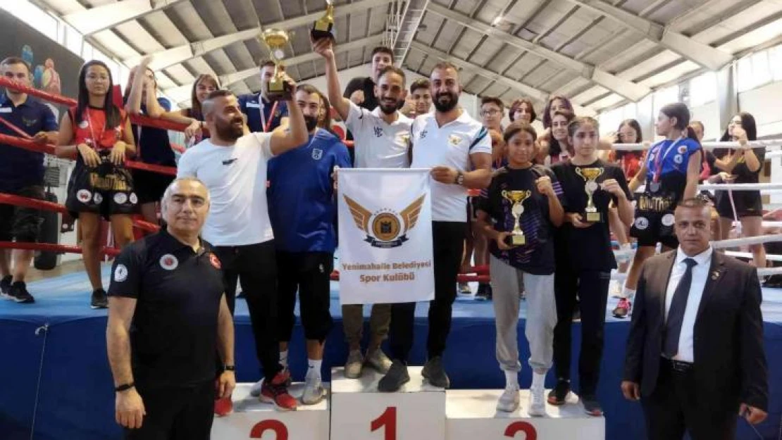 Muaythai Dostluk Kupası'nın kazananı Yenimahalle Belediyesi oldu