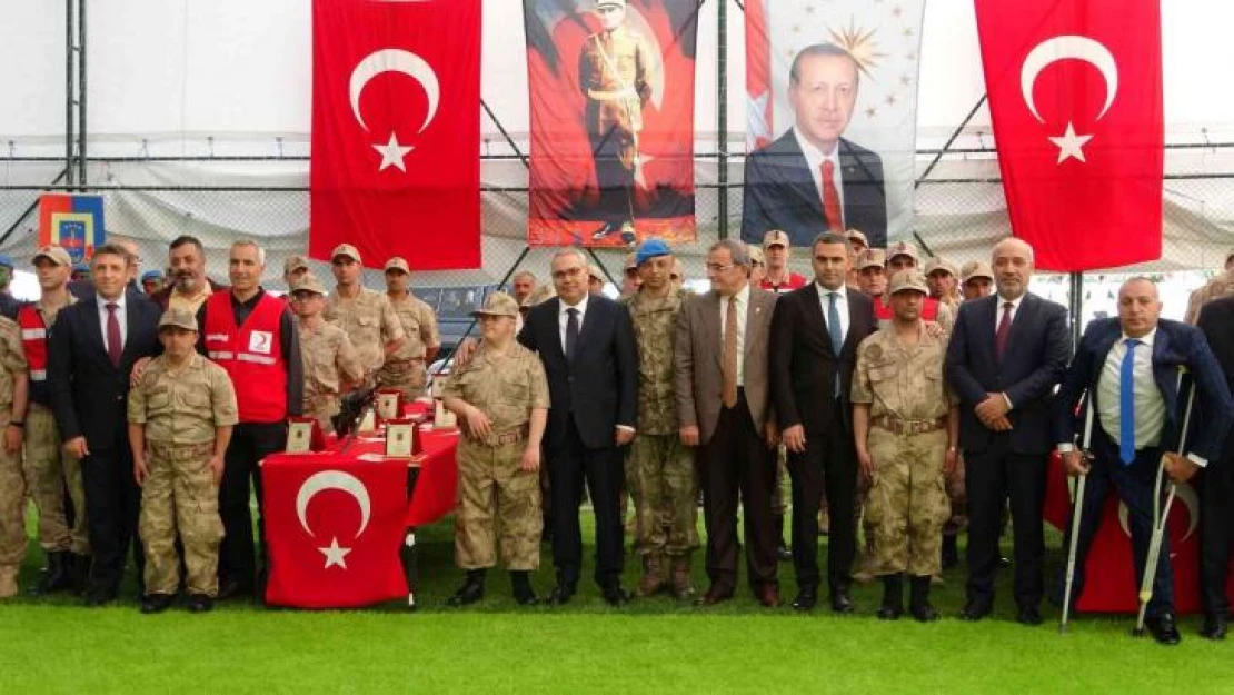 Muş'ta engelli gençler için yemin töreni düzenlendi