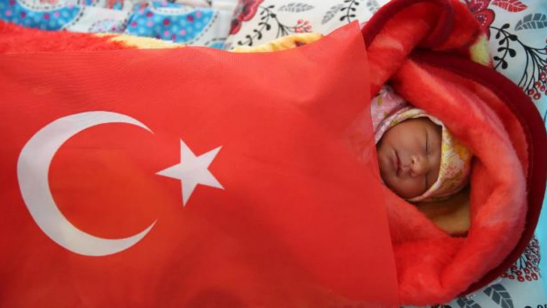 'Öz vatanda' ilk bebek heyecanı