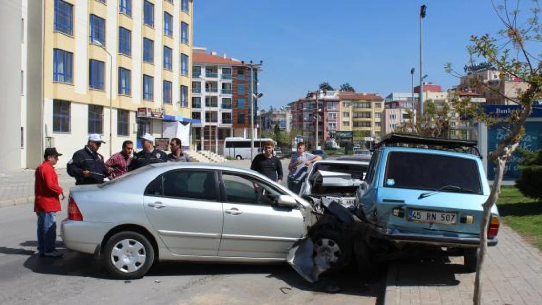 Manisa'da trafik kazası: 1 ölü