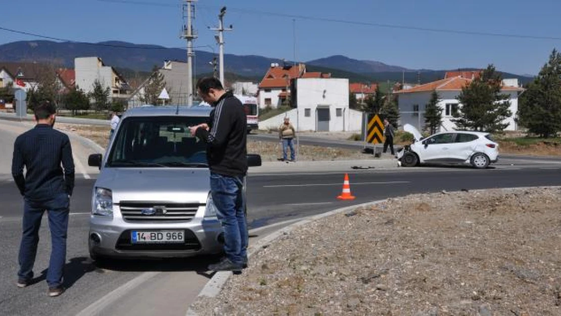 Bolu'da trafik kazası: 3 yaralı