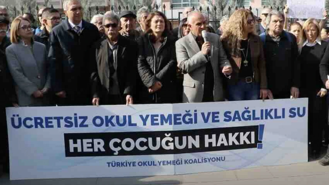 Okullarda ücretsiz yemek verilmesi için CHP'den teklif