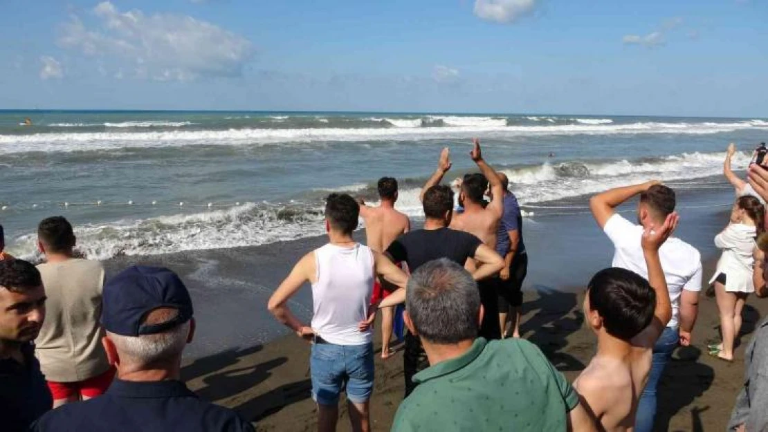 Ordu'da denize giren bir kişi kayboldu, arama çalışması sürüyor