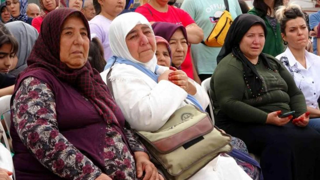 Osmaniye'de hacı adayları dualarla kutsal topraklara uğurlandı