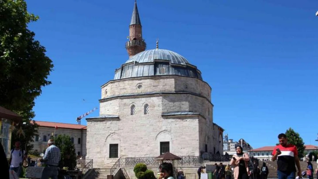 Osmanlı ahlakını yansıtan iki taş, günümüzde birçok kişi ne amaçla kullanıldıklarından habersiz