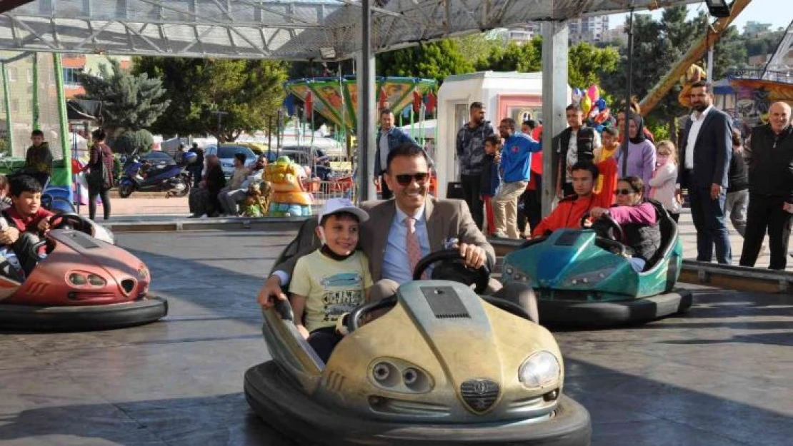 Otizmli ve özel çocukların lunapark sevinci