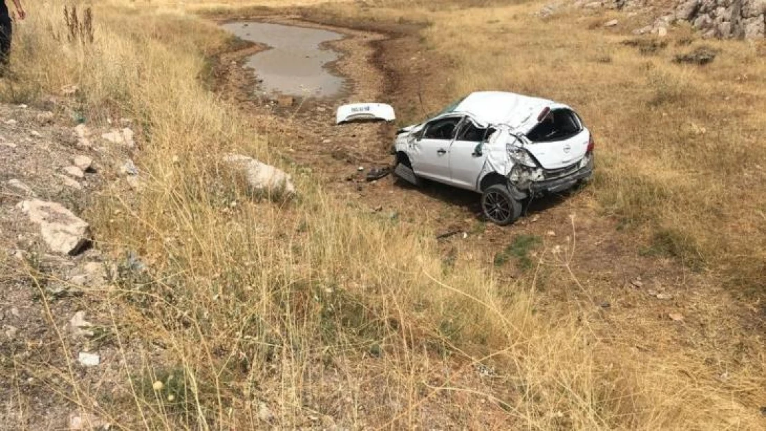 Otomobil şarampole uçtu, 6 yaşındaki çocuk ağır yaralandı