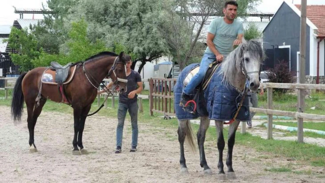 (ÖZEL) Rahvan atçılar devletten yem desteği istiyor