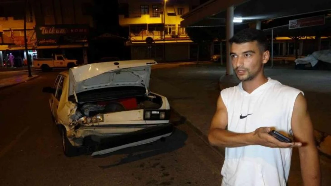 Park halindeki araca çarpıp kaçtı, düşen plakasıyla yakalı ele verdi