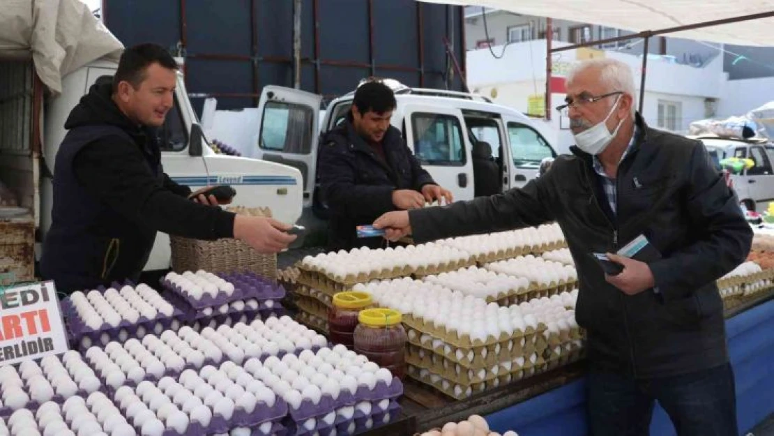 Pazarda 'kredi kartı' ile alışveriş dönemi