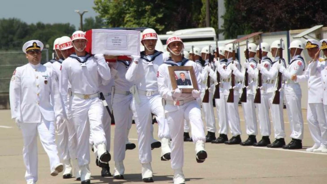 Pençe-Kilit harekatında şehit düşen Serhat Bal'ın cenazesi Kocaeli'ye geldi