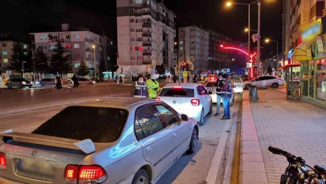 Polis ekiplerinden geniş çaplı denetim