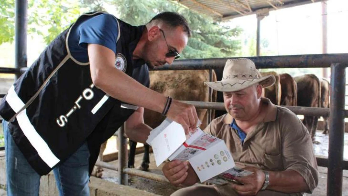 Polisten hayvan satıcılarına sahte para uyarısı