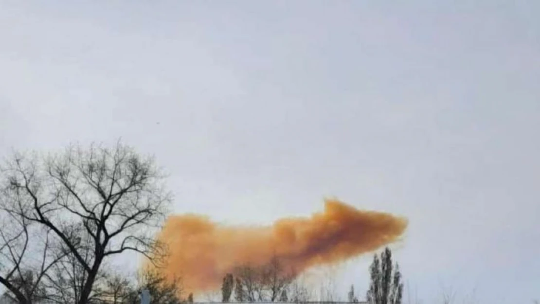 Rus ordusu Luhansk'da nitrik asit tankını vurdu