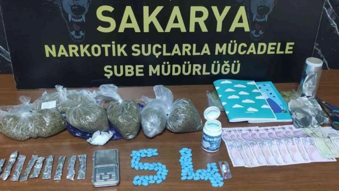 Sakarya'da uyuşturucu operasyonu: 2 gözaltı