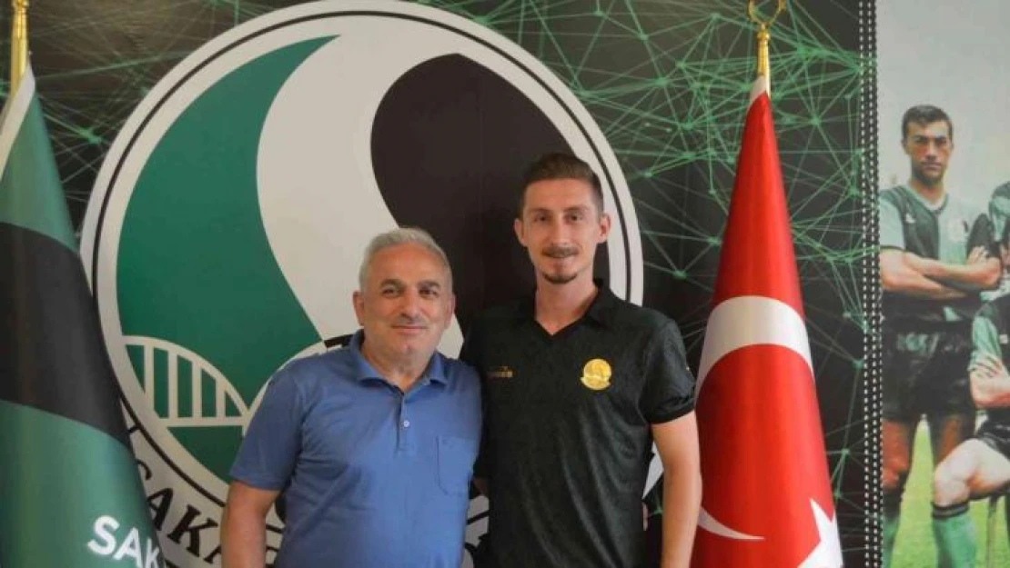 Sakaryaspor, Hakan Yavuz ile 3 yıllık sözleşme imzaladı