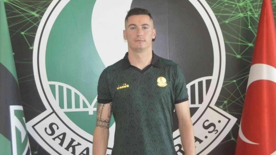 Sakaryaspor, Odise Roshi ile 2 yıllık sözleşme imzaladı