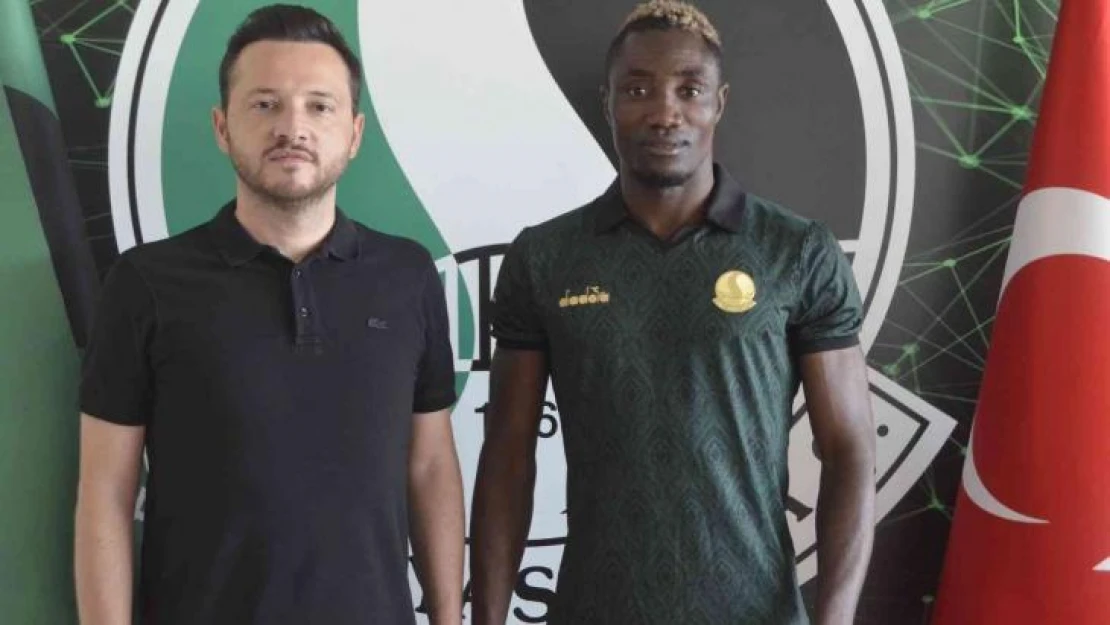 Sakaryaspor, Patrick Banza ile sözleşme imzaladı