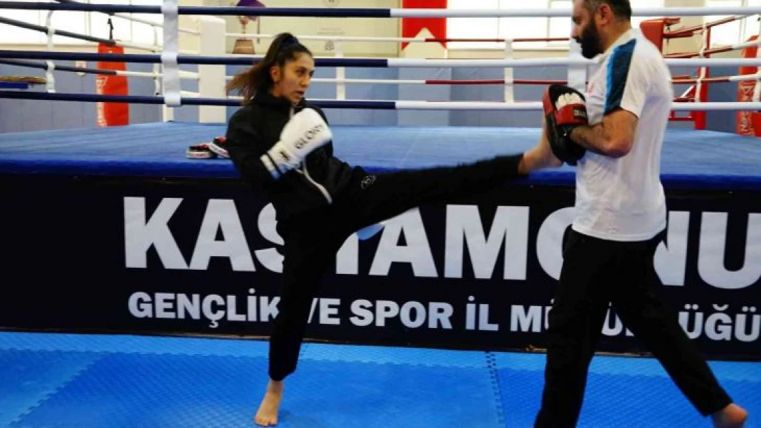 Şampiyon sporcu dünya şampiyonluğu için sahura kadar çalışıyor