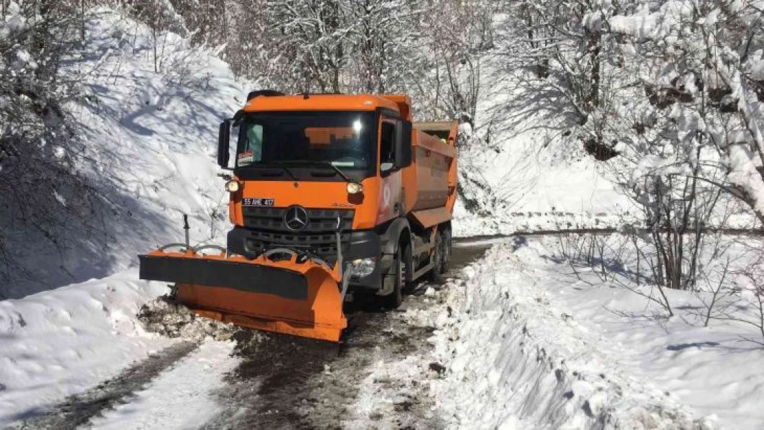 Samsun'da 25 kırsal mahalle yolu ulaşıma kapalı