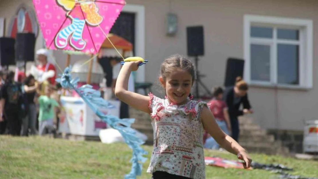 Samsun'da gökyüzü şenlendi