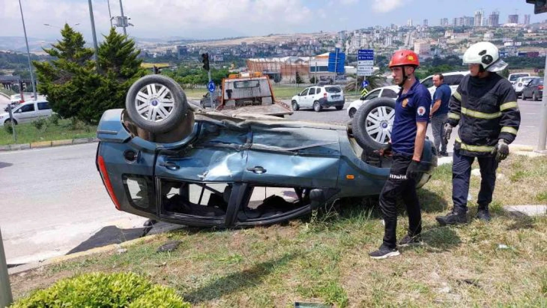 Samsun'da kavşakta otomobiller çarpıştı: 6 yaralı