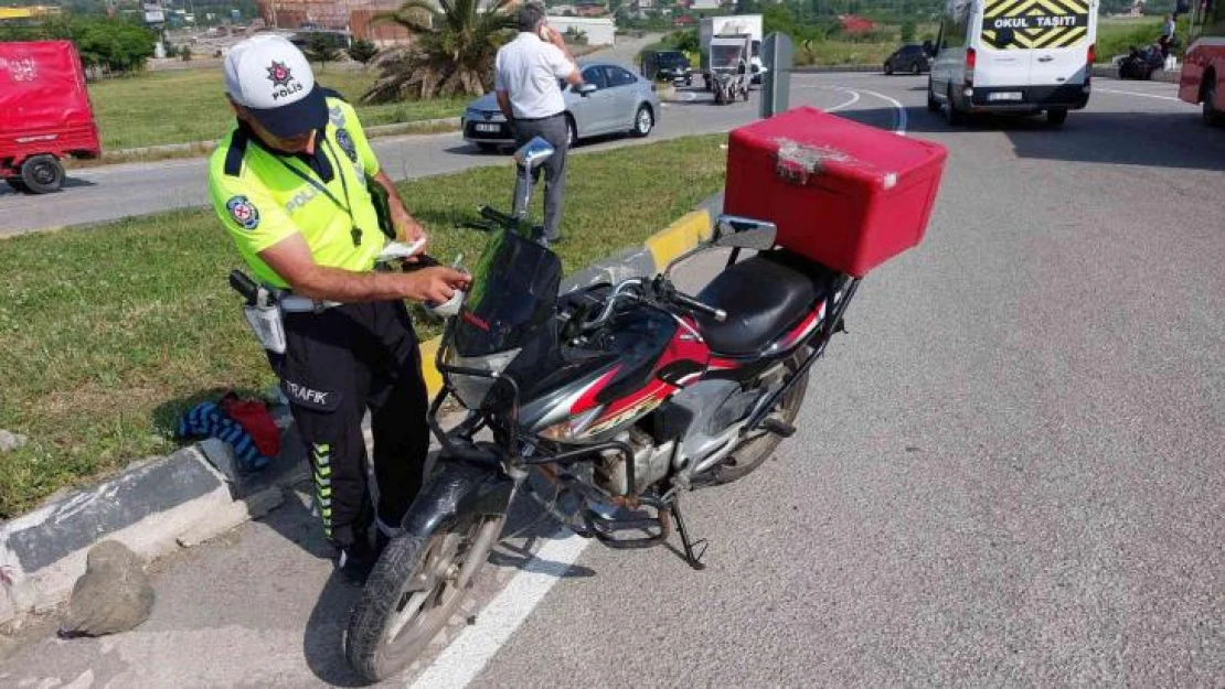 Samsun'da motosiklet belediye otobüsüyle çarpıştı: 1 yaralı