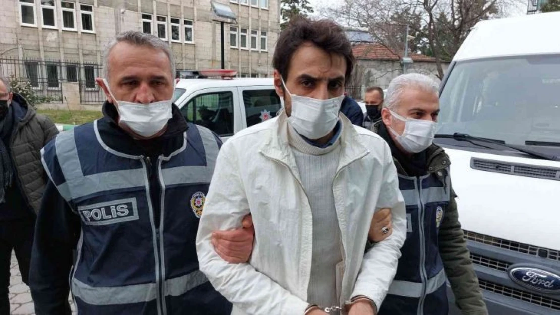 Samsun'da Onur Anıtı'na saldıranlara 5 yıl 22'şer gün hapis