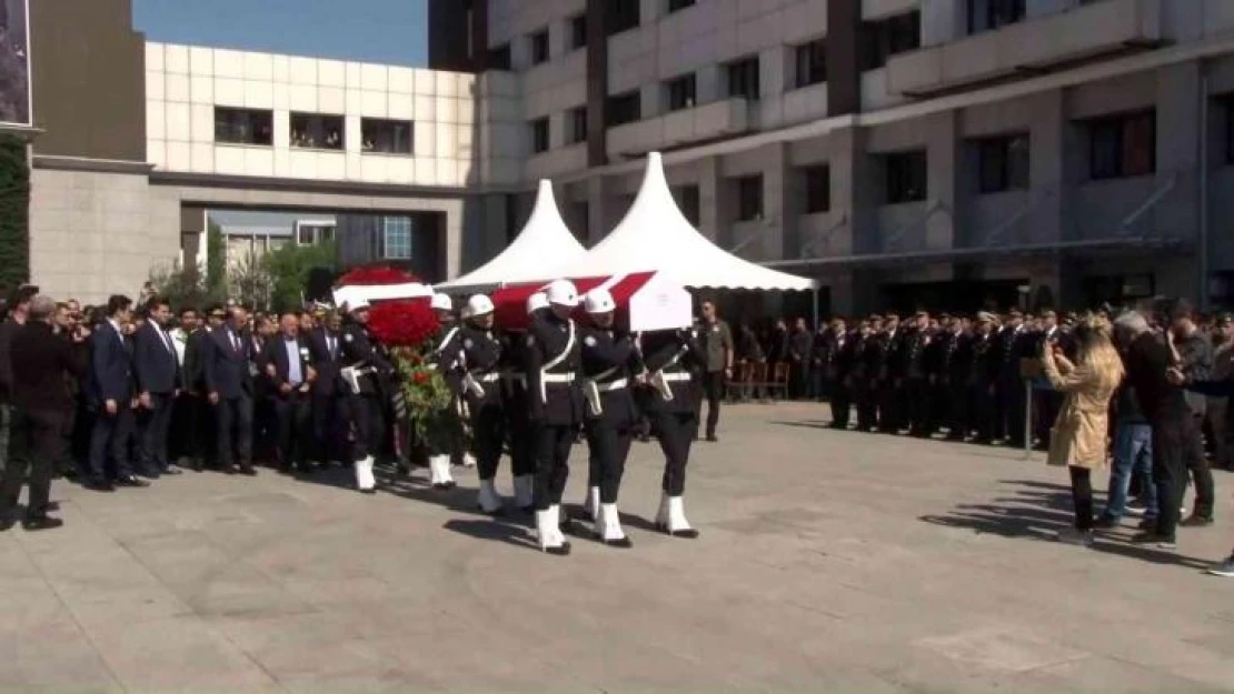 Şehit polis memuru Hüseyin Duman için İstanbul Emniyeti'nde tören