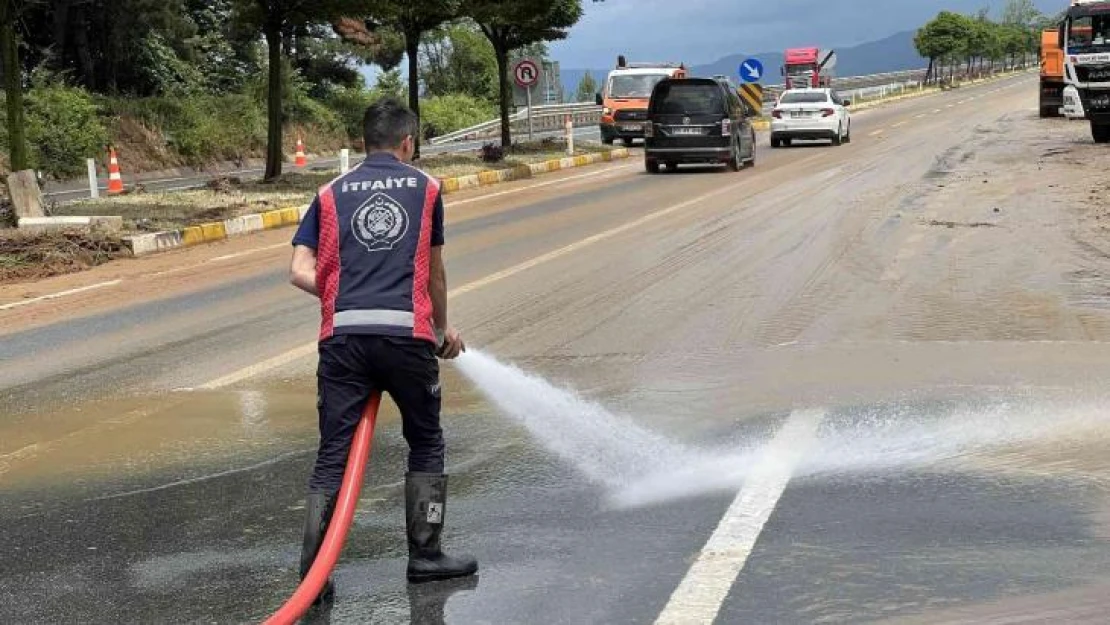 Selin oluşturduğu tahribat temizlendi