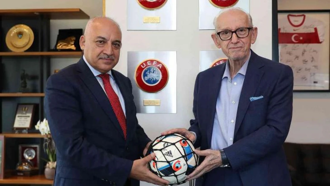 Şenes Erzik, TFF Başkanı Mehmet Büyükekşi'yi ziyaret etti