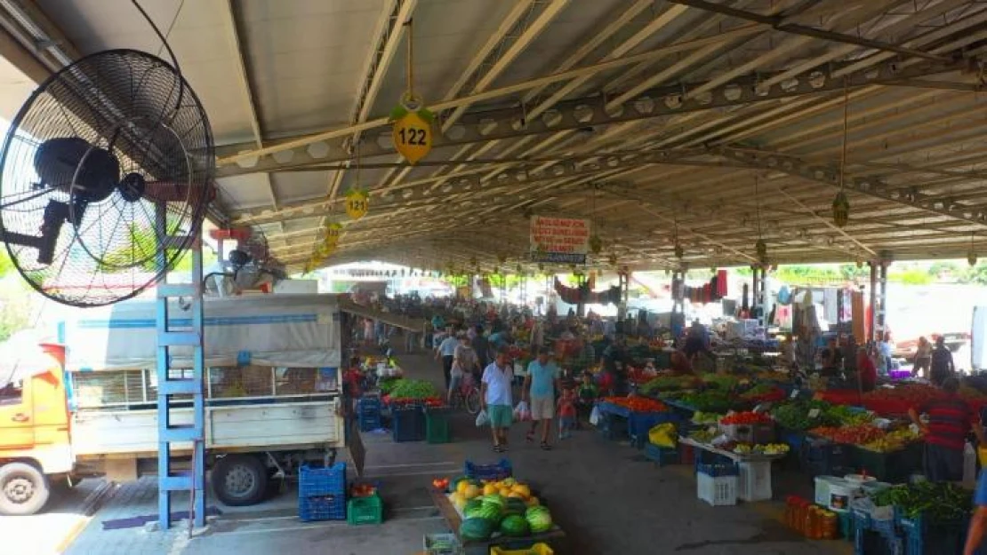 Sıcaktan bunalan vatandaşa serinleme noktası