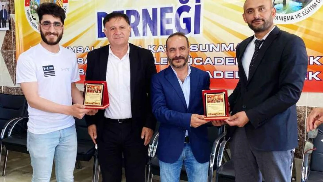 Sinanoğlu ve Metinalılardan İHA'ya iki plaket