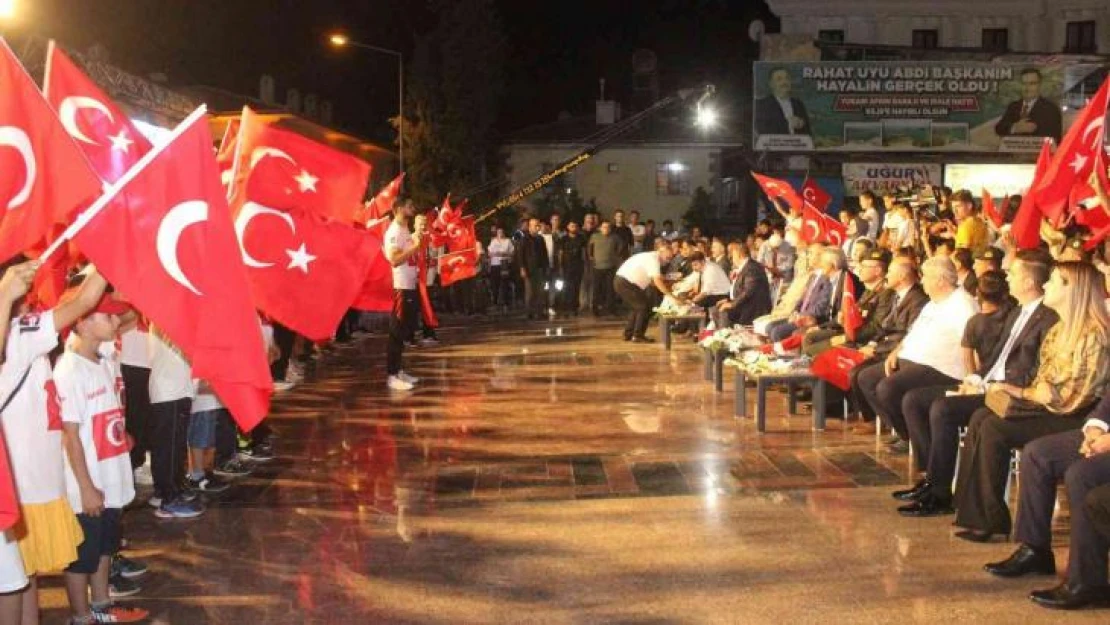 Sınır kenti Kilis'te 15 Temmuz Demokrasi ve Milli Birlik Günü etkinliği