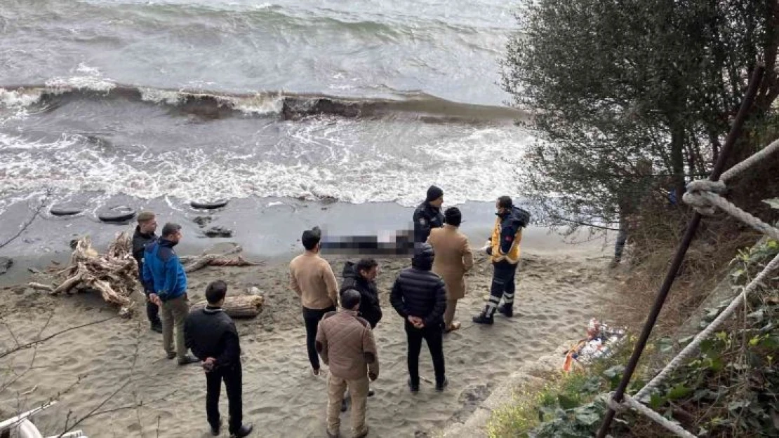 Sinop'ta denizde erkek cesedi bulundu