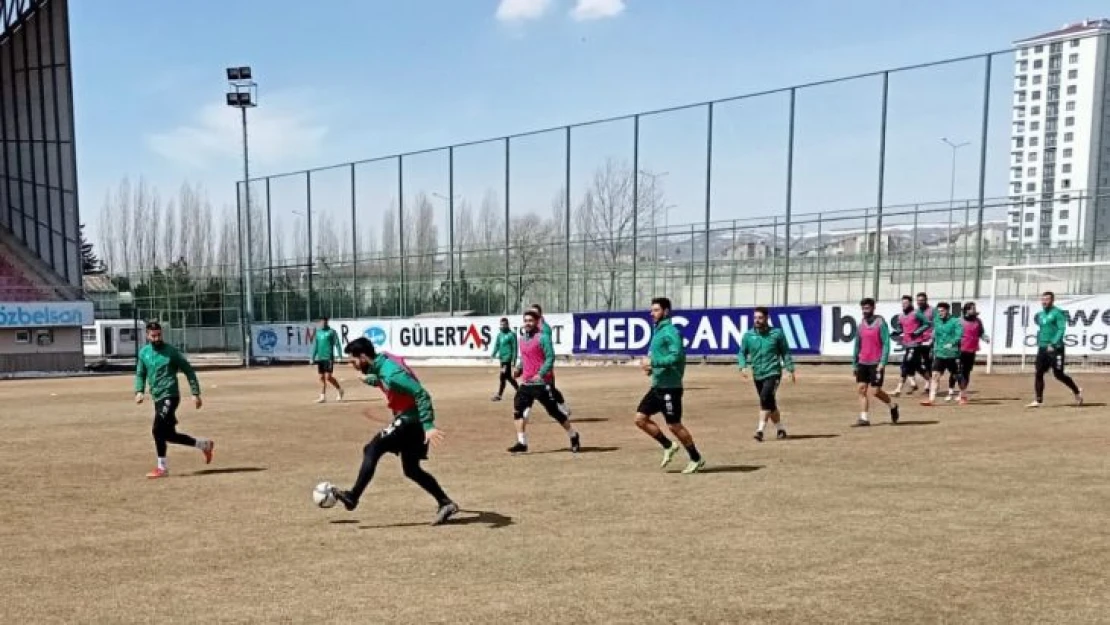 Sivas Belediyespor, İnegölspor maçının taktiğini çalıştı