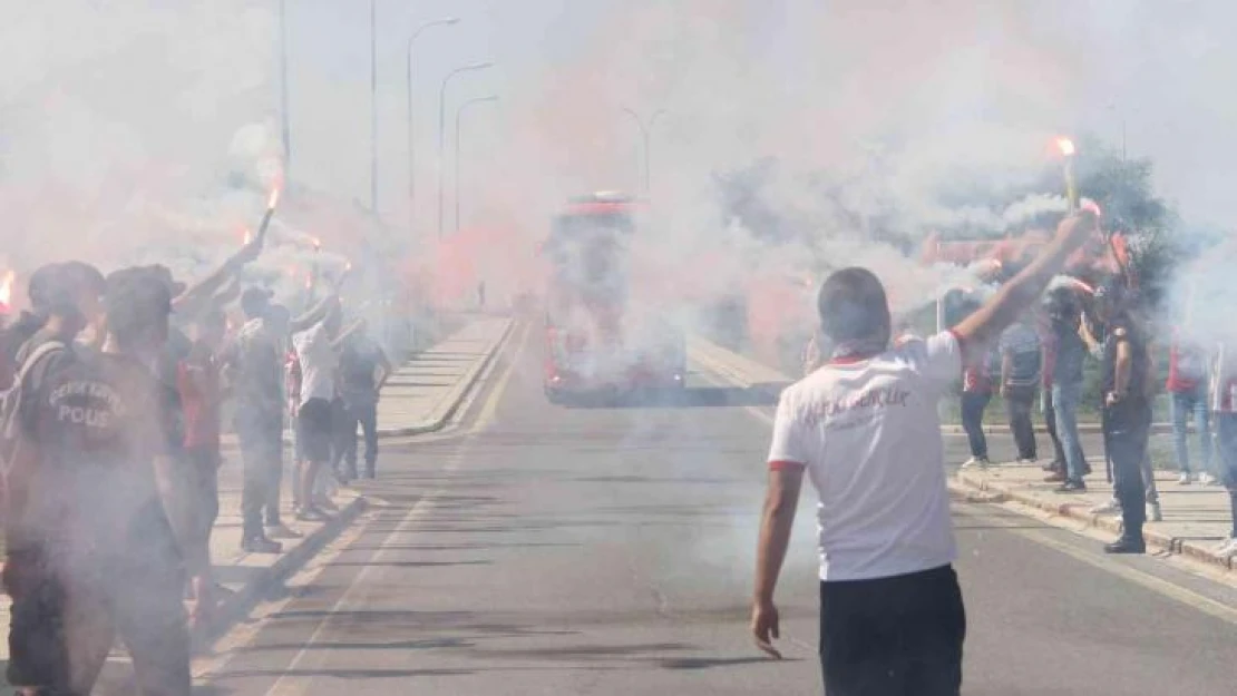 Sivasspor'a coşkulu uğurlama