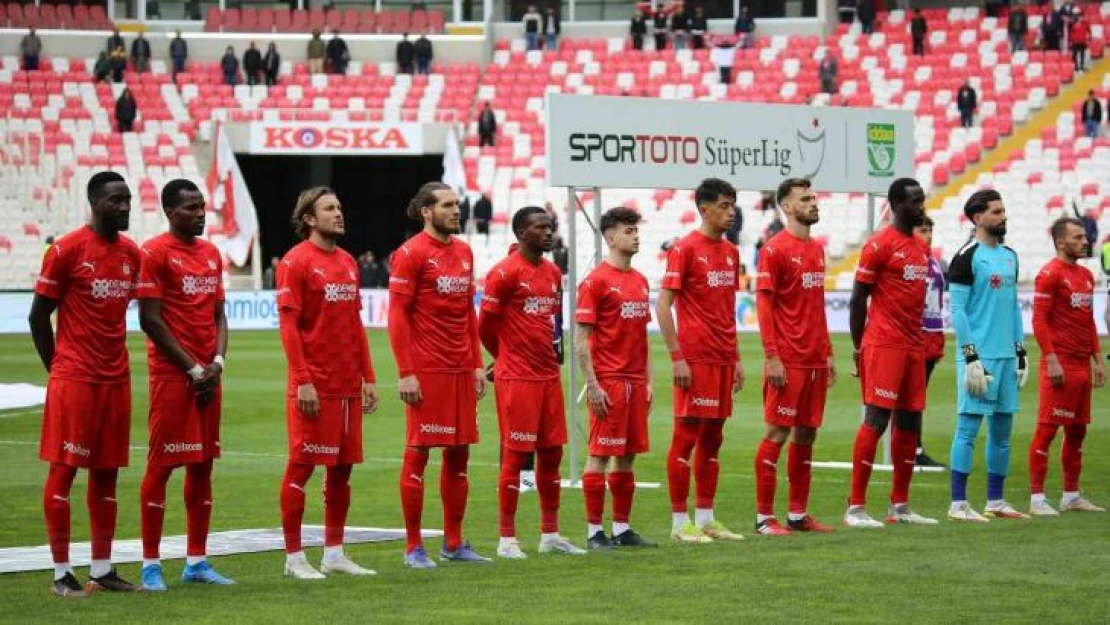 Sivasspor'da Alanya maçı öncesi 2 eksik bulunuyor