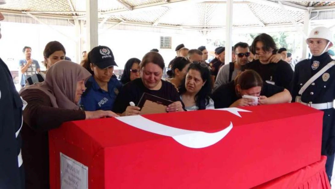 Solhan İlçe Emniyet Müdürü Halil Koç Maltepe'de son yolculuğuna uğurlandı